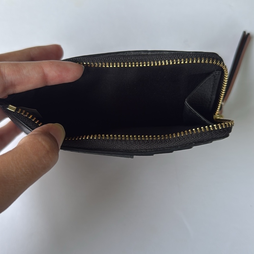 Tory Burch Robinson Card Holder - Picture 5 of 11